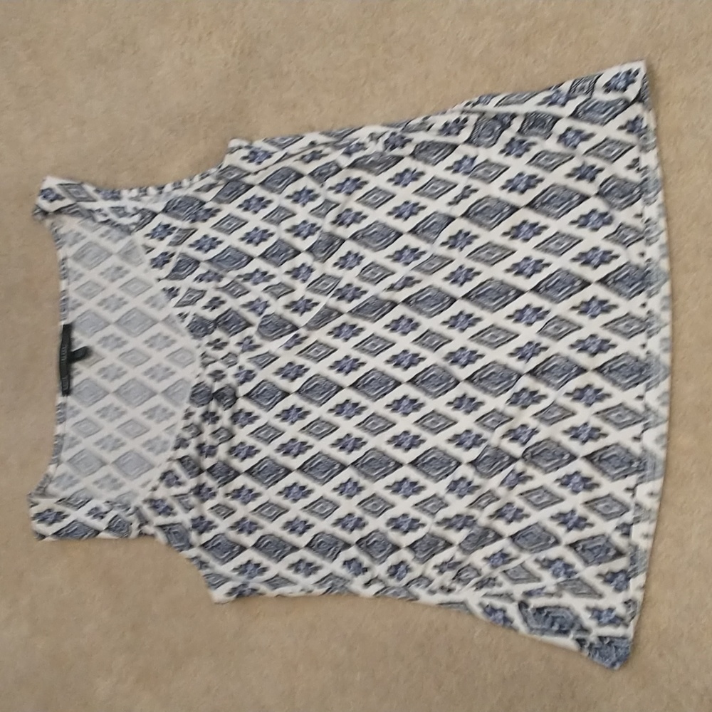 WHITE HOUSE BLACK MARKET Top
